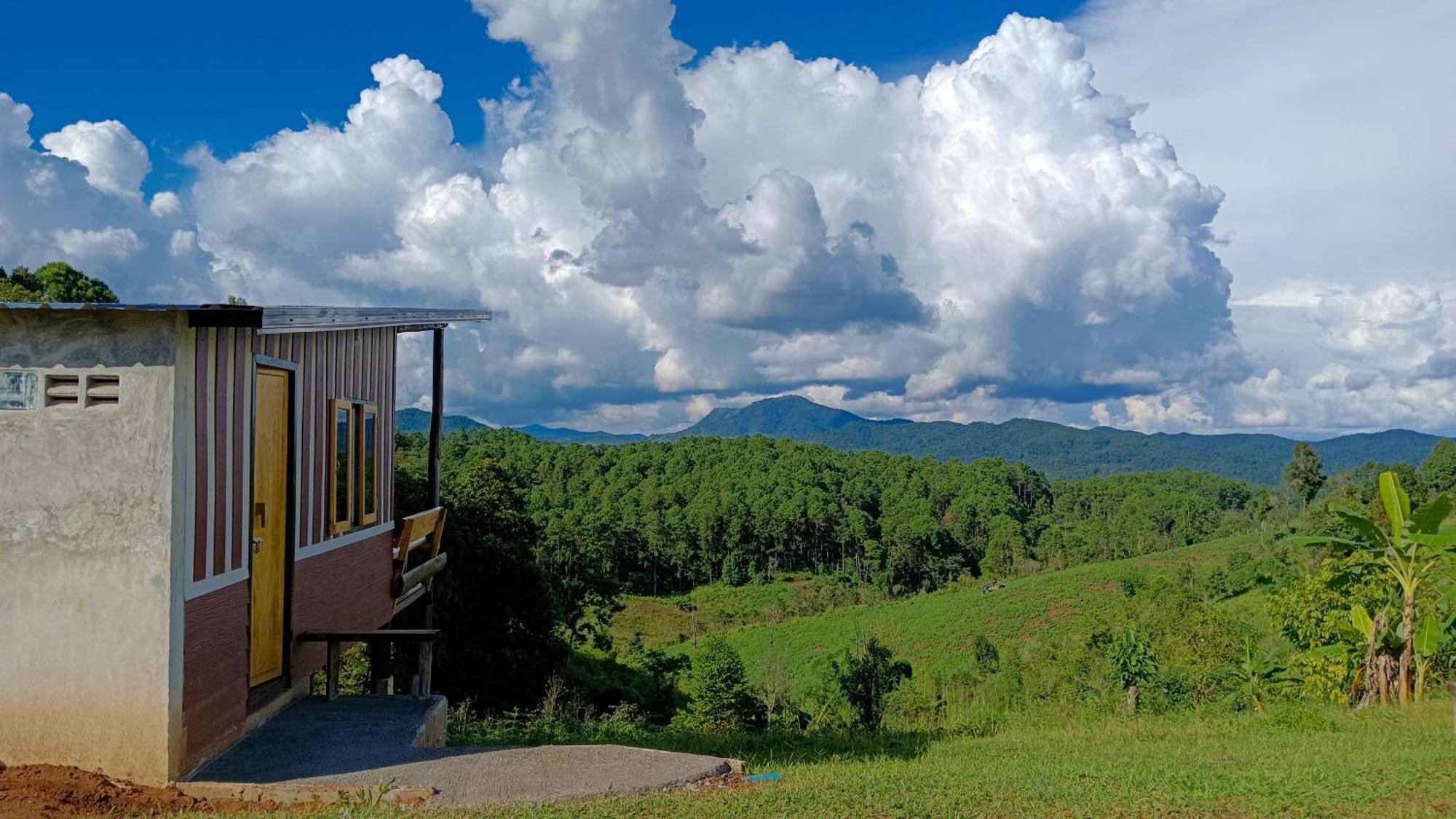 ไร่นิธิสุนทร Nithisoonthon Farmstay Мэхонгсон Экстерьер фото
